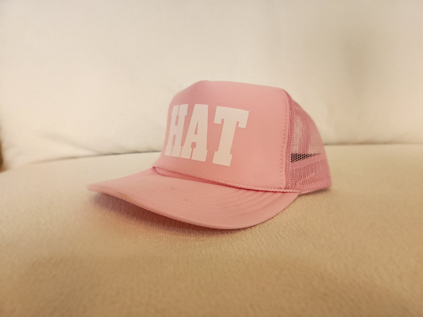 simple. trucker. hat.